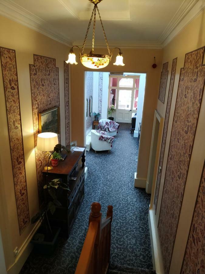 The Lodge Guest House Элгин Экстерьер фото
