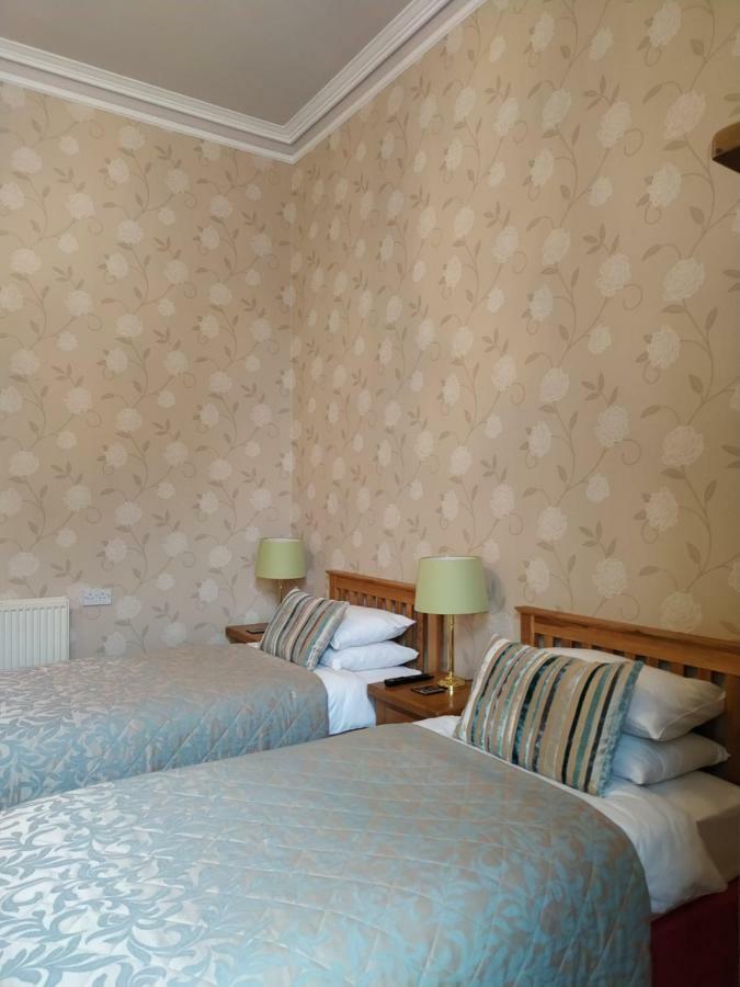 The Lodge Guest House Элгин Экстерьер фото