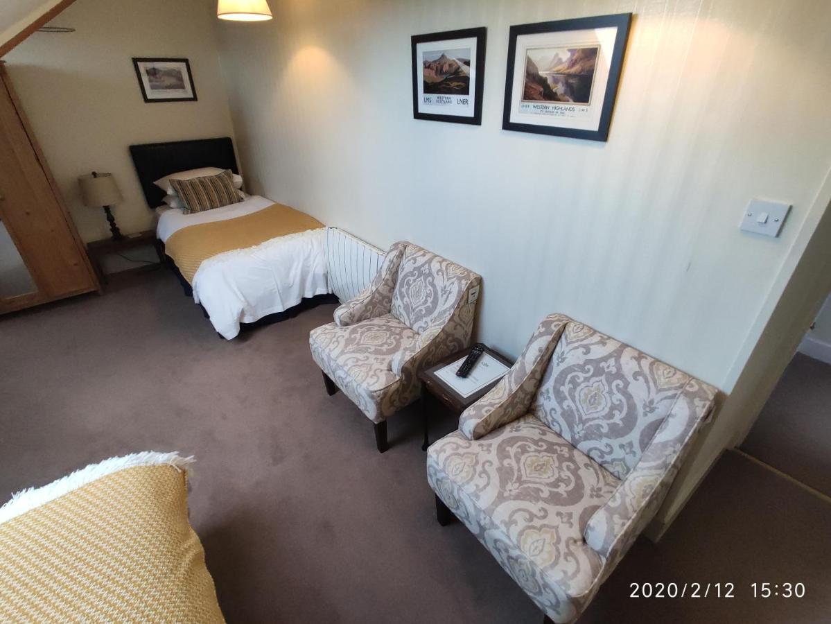 The Lodge Guest House Элгин Экстерьер фото
